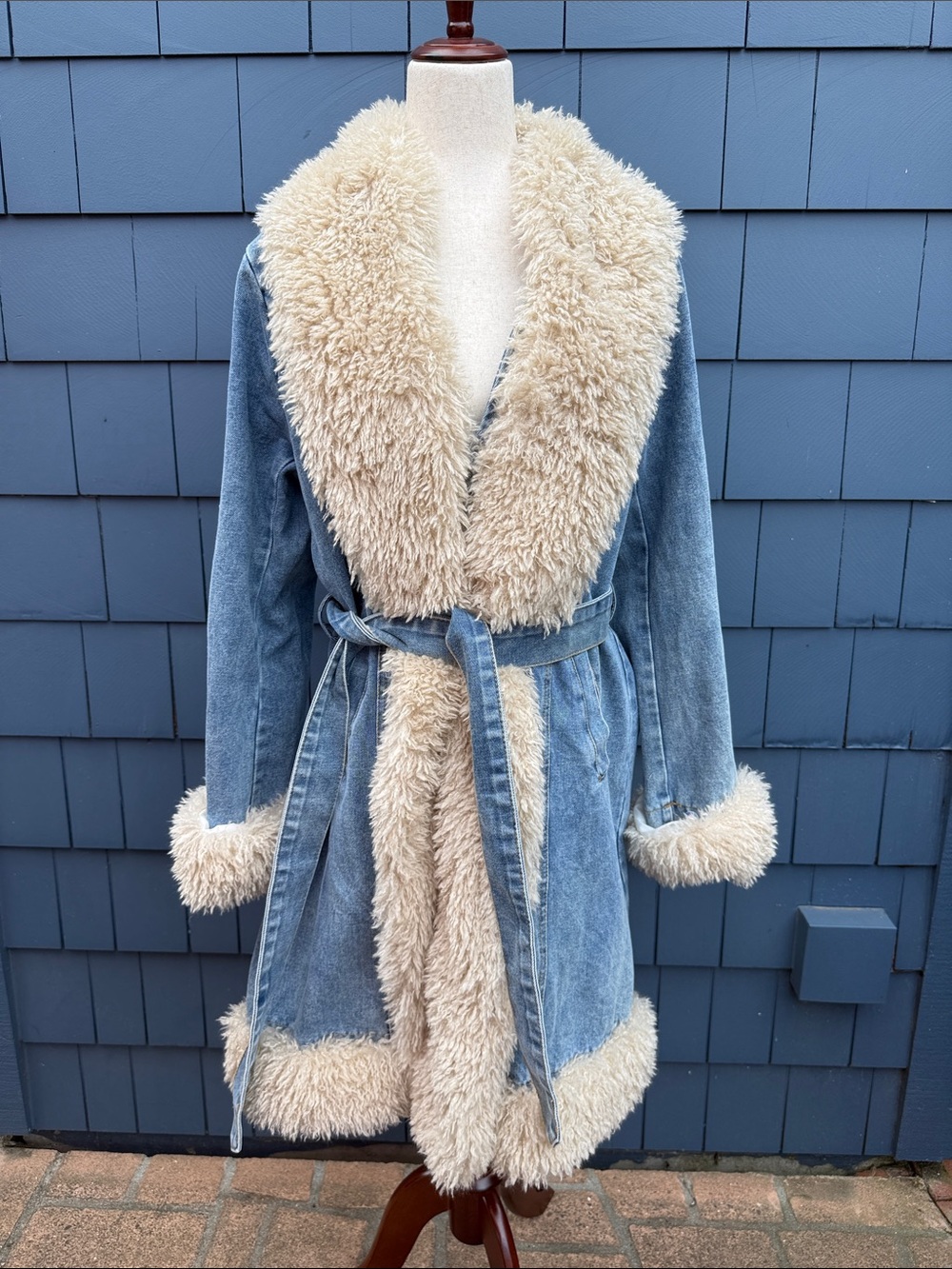 SHEIN Blue Denim Jacket with Cream Faux Shearling Trim large cotton